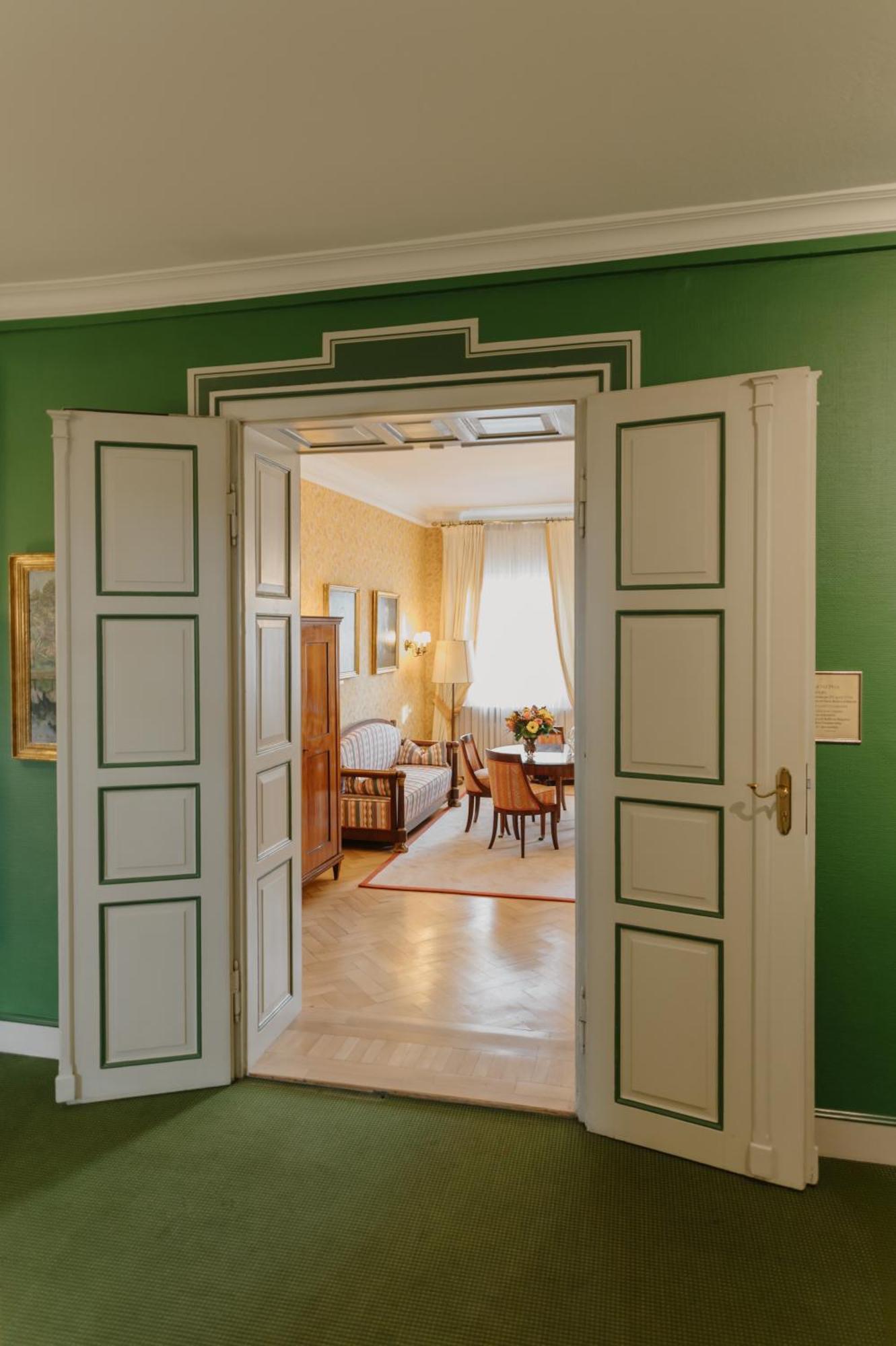 Romantik Hotel Zur Post Fuerstenfeldbruck Exteriér fotografie